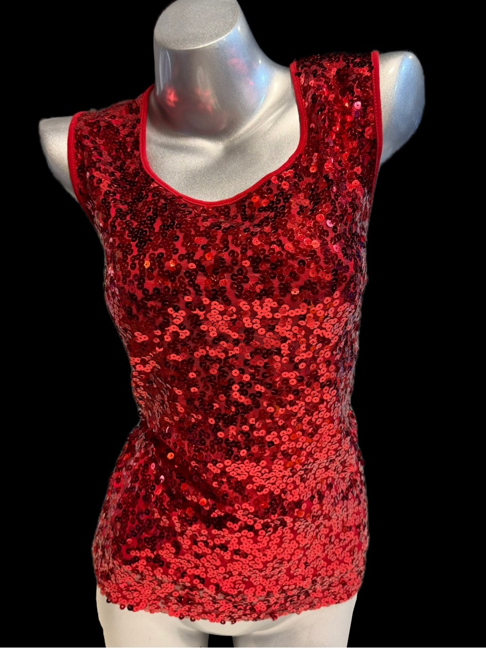 Red sequin sparkle party tank top bling disco glam stretchy form fitting holiday